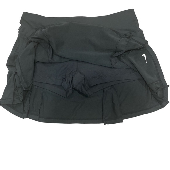 NIKE Dri Fit Pleated Tennis Skort‎ women’s size Medium w built in shorts - Picture 5 of 7